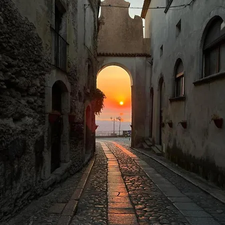 La Rosa Blu B&B 게라스