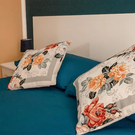 La Rosa Blu B&B 게라스